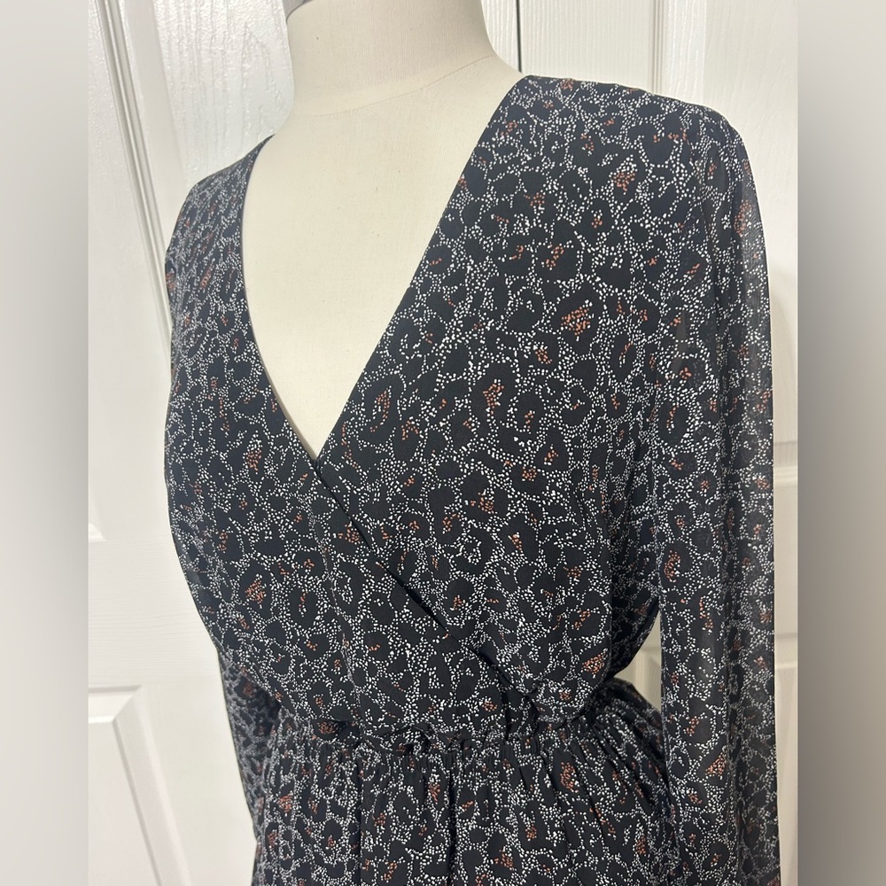 Cupcakes and Cashmere Amity Speckled Leopard Dress Ruffle Hem Long Sleeve Size S - Picture 2 of 6
